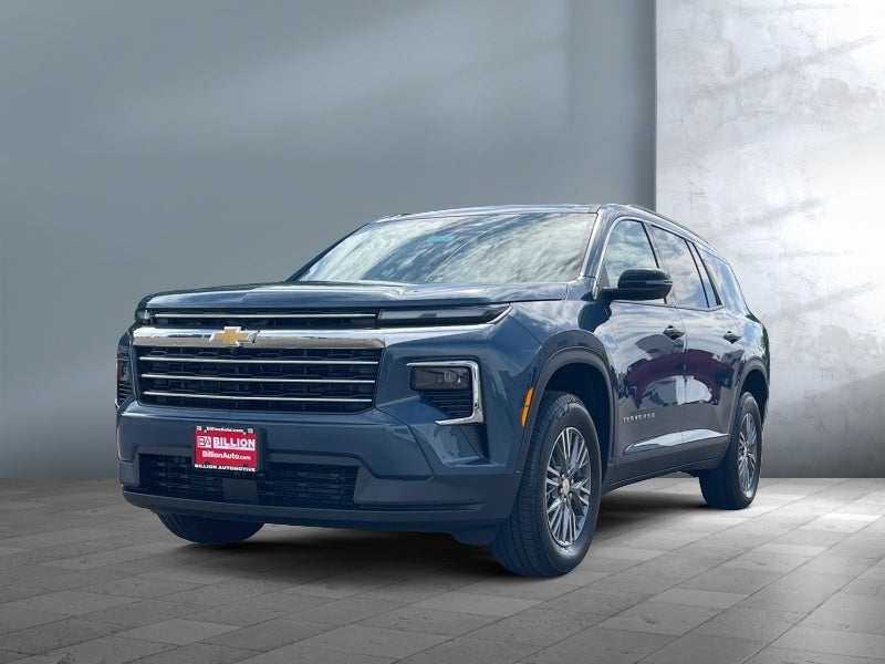 2026 Chevrolet Traverse LT in Lakeshore Blue Metallic — front three-quarter view