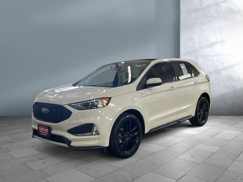 2023 Ford Edge SEL in White — front three-quarter view